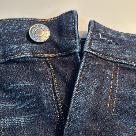 American Eagle Midi Distressed Denim Shorts - Picture 11 of 11